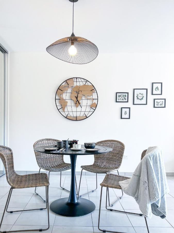 Ferienwohnung Le Frere Charmes Aurillac Exterior foto
